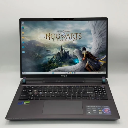 MSI VECTOR 16 GP68hx / 13th I9-13950HX / RTX 4060 8Go / 16Go DDR5 / 1To SSD / QHD+ 240Hz