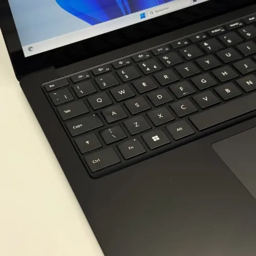 SURFACE LAPTOP 4 Tactile / 11th I7-1185G7 / 16Go DDR4X / 256SSD / 13.5 2.2K