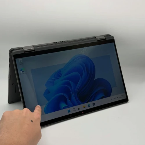 Dell Latitude 7420 Carbon x360 / i7-1185G7 / 32Go DDR4X / 256Go SSD / 14 FHD Tactile