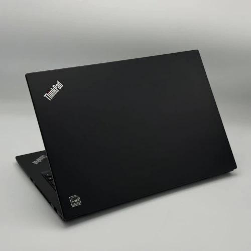 Lenovo ThinkPad T14 / Ryzen 5 PRO 5650U / 32 Go DDR4 / 512 Go SSD / 14 FHD