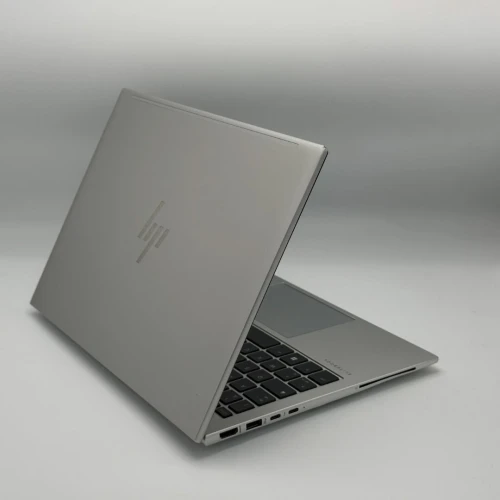 HP ELITEBOOK 830 G11 / ULTRA 5 125U / 16Go DDR5 / 512SSD / 13.3 FHD+