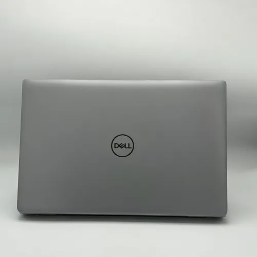 Dell Latitude 5550 / Ultra 7 165H / 16 Go DDR5 / 512 Go SSD / 15.6 FHD