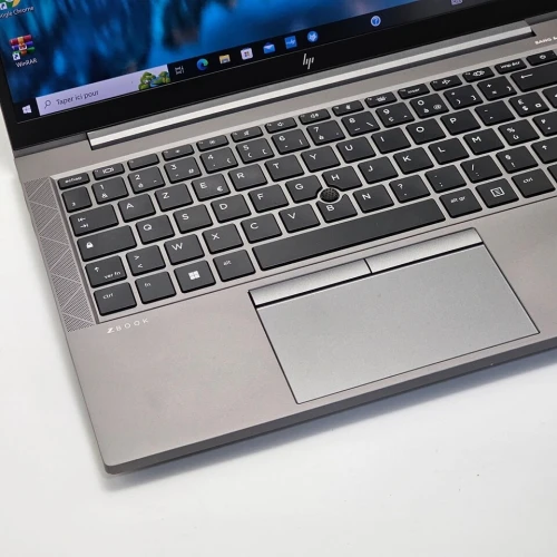 HP ZBOOK FURY G8 / 11th I7-1165G7 / 16GO DDR4 / 512SSD / NVIDIA T500 4GO VRAM / 14" FHD