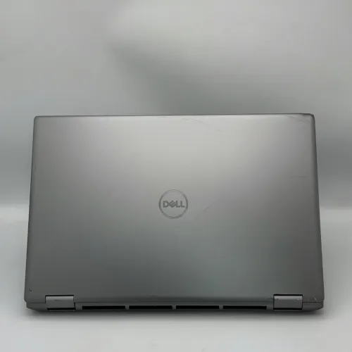Dell Precision 7780 / i9-13950HX / 32 Go DDR5 / 1 To SSD / RTX 3500 Ada 12 Go