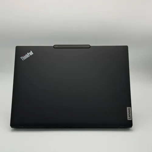 Lenovo ThinkPad X13 Gen 4 Magnesium / Ryzen 5 Pro 7540U / 16 Go DDR5 / 13.3 FHD+