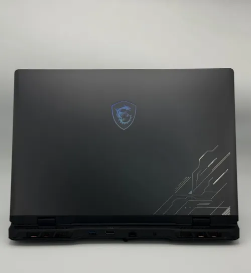 MSI CROSSHAIR 16 HX / i7-14700HX / RTX 4060 / QHD+ 240Hz