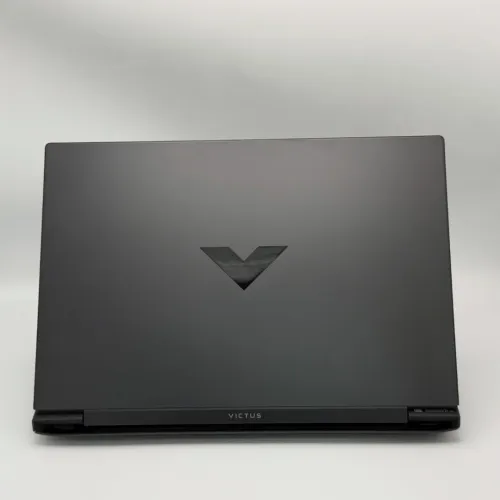 HP Victus 16 Gaming / i5-14450HX / RTX 4050 / 16 Go DDR5 / 144Hz