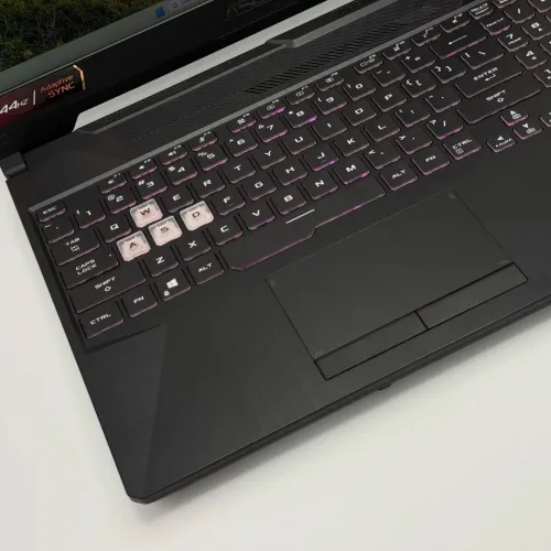 ASUS TUF Gaming F15 / i7-11800H / 16 Go DDR4 / 512 Go SSD / RTX 3060 6 Go / 15.6 FHD 144 Hz