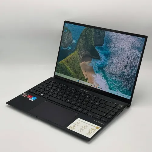 ASUS ZENBOOK x14 OLED / RYZEN 9 5900HX / 16Go DDR4x / 1To SSD / 14 OLED 2.8K