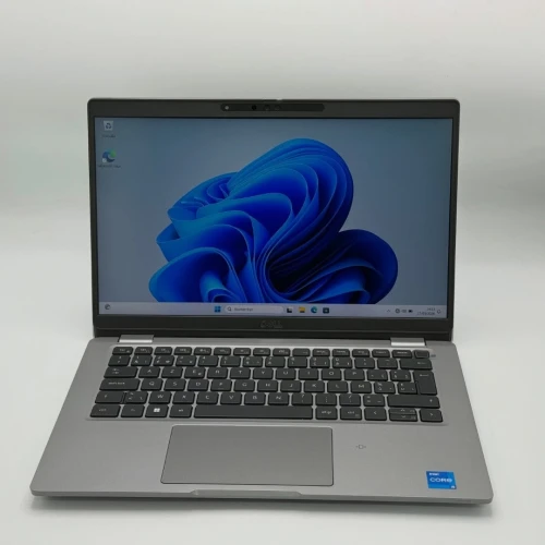 Dell Latitude 5330 / i5-1235U / 16 Go / 256 Go SSD / Tactile