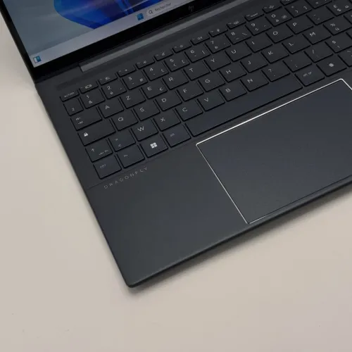 HP Elite Dragonfly G4 / i7-1365U / 32 Go / 512 Go SSD / 13.5 Tactile