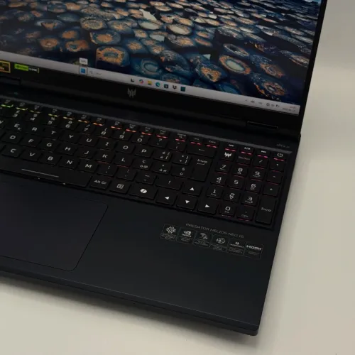 ACER PREDATOR HELIOS NEO 2 / 14th I9-14900HX / 16Go DDR5/ 1To SSD/ NVIDIA RTX 4070 8Go/ 16 2K+ 240Hz