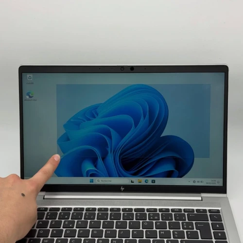 HP EliteBook 640 G10 Tactile / i5-1345U / 16 Go DDR4 / 512Go SSD / 14 FHD