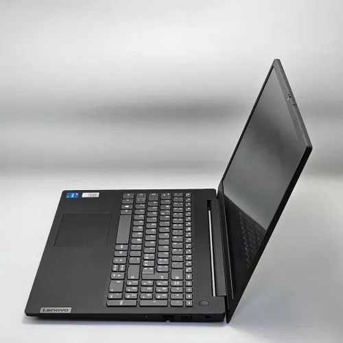 LENOVO V15 G2 / 11th I5-1135G7 / 16GO DDR4 / 15.6" FHD / 512SSD + 256SSD