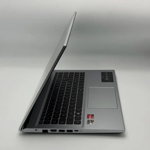 Acer Aspire 3 15 / Ryzen 7 5700U / 16 Go / 512 Go SSD / 15.6 FHD