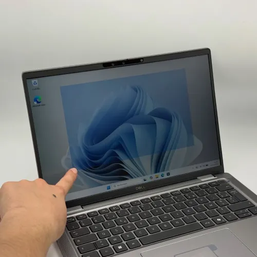 Dell Latitude 7450 Tactile / Core Ultra 7 165U / 32Go DDR5 / 1To SSD