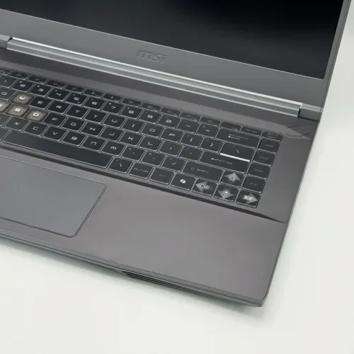MSI THIN 15 / 13th I5-13420H / 16Go / 512SSD / NVIDIA RTX 4060 8Go Vram / 15.6 FHD 144Hz