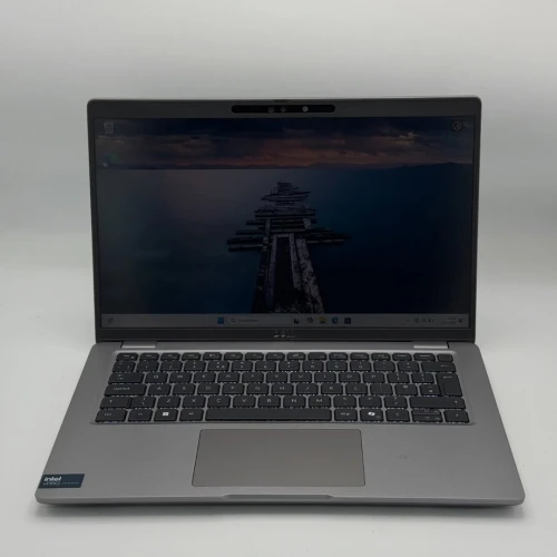 Dell Latitude 5450 / Ultra 5 135U / 16 Go DDR5 / 512 Go SSD / 14 FHD Tactile