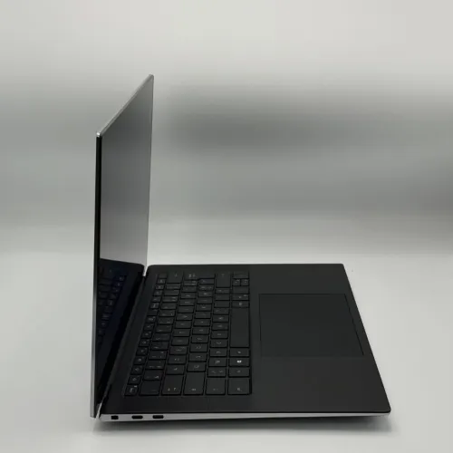 DELL PRECISION 5550 / i7-10850H / 32Go / 512SSD / Quadro T1000 / 15.6 4K Tactile