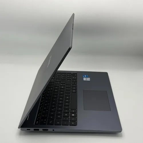 Huawei MateBook D16 / i5-12450H / 16 Go / 512 Go SSD / 16 FHD+
