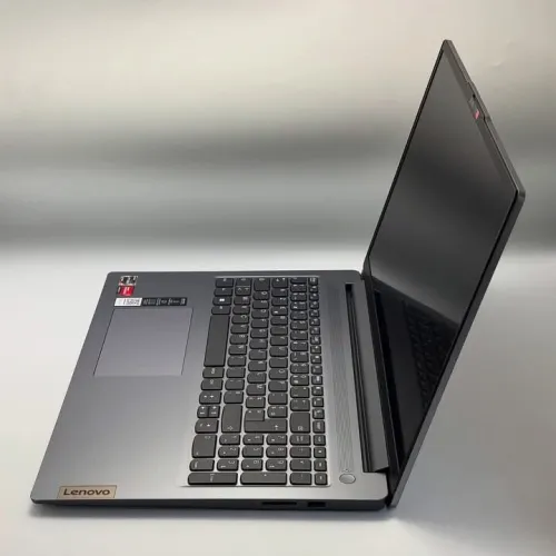 LENOVO IDEAPAD SLIM 3 16 / AMD RYZEN 7 7730U / 16Go DDR4 / 512Go SSD / 16 FHD+