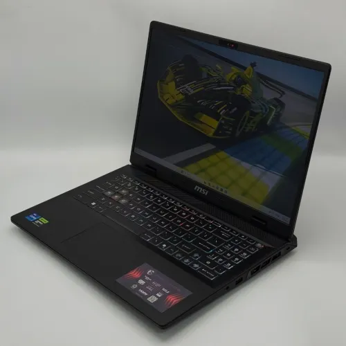 MSI Crosshair 16 HX / i7-14700HX / 16 Go DDR5 / RTX 4060 / QHD+ 240Hz