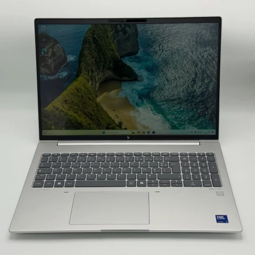 HP EliteBook 660 G11 Tactile / Ultra 5 135U / 32 Go DDR5 / 512 Go SSD NVMe / 16 FHD Touch