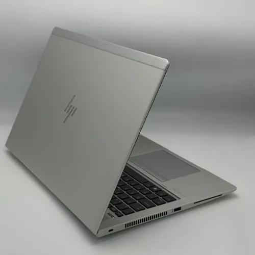 HP ELITEBOOK 755 G5 / AMD RYZEN 3 Pro 2300U / 16Go DDR4 / AMD VEGA / 15.6 FHD