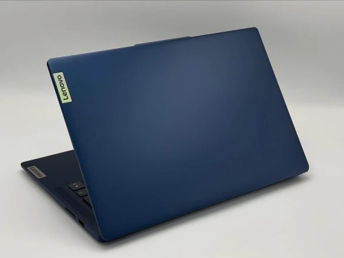 LENOVO IDEAPAD SLIM 3 / 2023 I3-N305 / 8Go DDR5 / 512SSD / 14 FHD