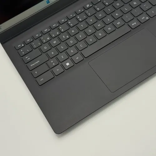 DELL VOSTRO 3420 / 12th I7-1255U / 16Go DDR4 / 256Go / 14 FHD