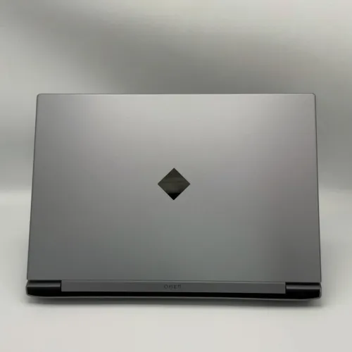 HP OMEN Gaming 16 / i7-14650HX / RTX 4060 / QHD+ 240Hz