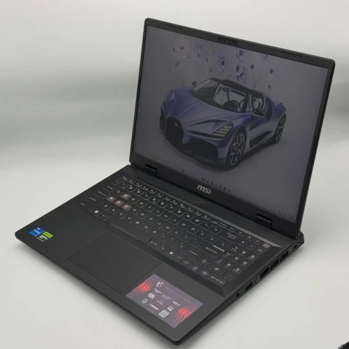 MSI Crosshair 16 HX / i7-14700HX / 16 Go DDR5 / RTX 4060 / QHD+ 240Hz