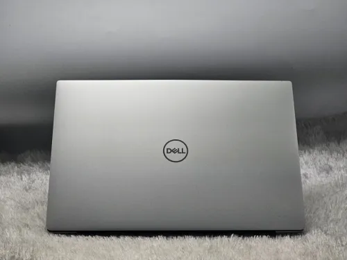 DELL XPS 13 9305 / 11th i7-1165G7 / 16Go DDR4 / 512GO SSD / 13.3" FHD