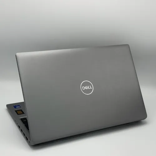 DELL PRECISION 3590 / ULTRA 7 165H / 16Go DDR5 / 1To / NVIDIA RTX 500 Ada / 15.6 FHD