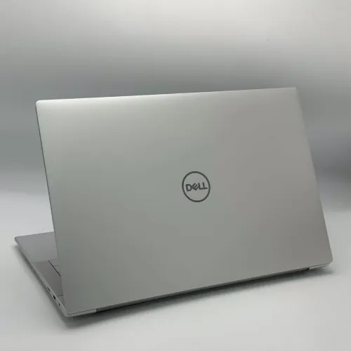 Dell XPS 14 (9440) / Ultra 7 155H / 32 Go / 512 Go SSD / 14 FHD+