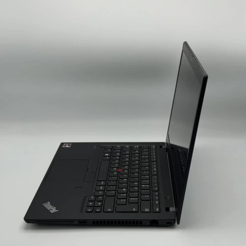 Lenovo ThinkPad T14 / Ryzen 5 PRO 5650U / 32 Go DDR4 / 512 Go SSD / 14 FHD