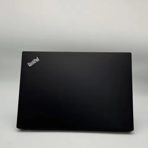 Lenovo ThinkPad X390 Tactile / i7-8565U / 16 Go DDR4 / 256 Go SSD / 13.3 FHD