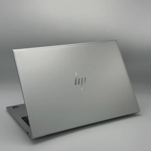 HP EliteBook 860 G11 / Core Ultra 7 155U / 32Go DDR5 / 512Go SSD