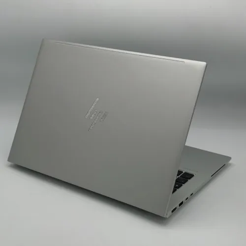HP EliteBook 840 G11 / Intel Core Ultra 5 135U / 14 FHD+ / AZERTY lumineux