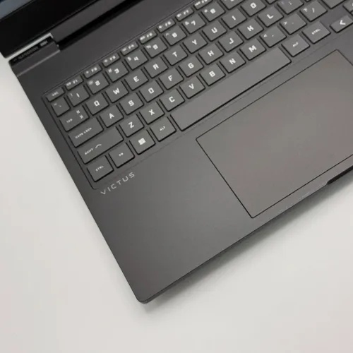 HP VICTUS O16 / 13th I7-13620H / 16Go DDR5 / 512SSD / NVIDIA RTX 4060 8Go / 16 FHD 1650Hz