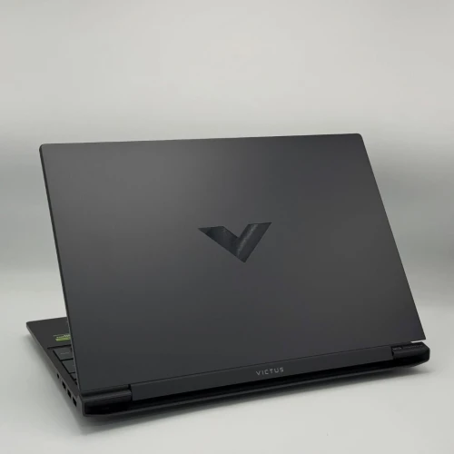 HP VICTUS GAMING 15 / 13th I5-13420H / 8Go DDR4 / 512Go / NVIDIA RTX 3050 06Go / 15.6 FHD 144Hz