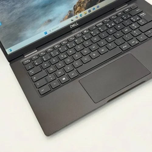 DELL LATITUDE 7320 Carbone / 11th i5-1145G7 / 16Go DDR4x / 256SSD / 13.3 FHD