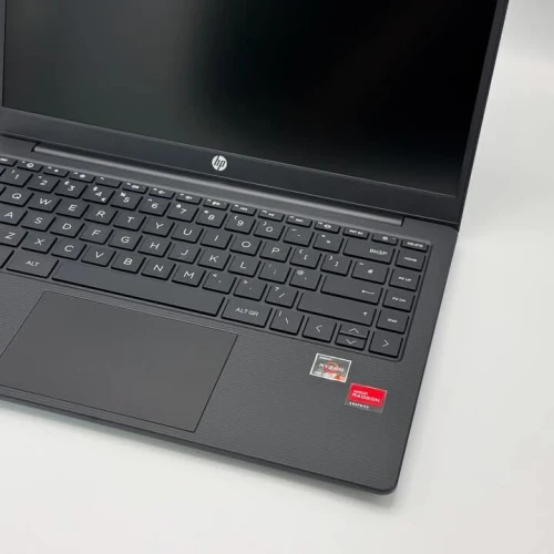 HP LAPTOP 14 / AMD RYZEN 5 7520U (13th) / 16Go DDR5 / 1To SSD / 14