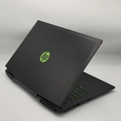 HP Pavilion Gaming 17 / i5-11300H / 16 Go / RTX 3050 Ti / 144Hz