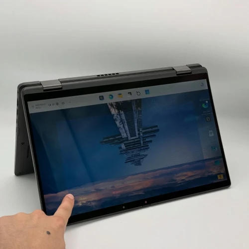 Dell Latitude 7420 2-in-1 x360 / i7-1185G7 / 32 Go / 256 Go SSD / 14 Tactile