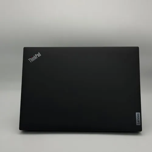 LENOVO THINKPAD T14s / AMD RYZEN 7 Pro 6850U / 32Go DDR5 / 512SSD / 14 FHD+