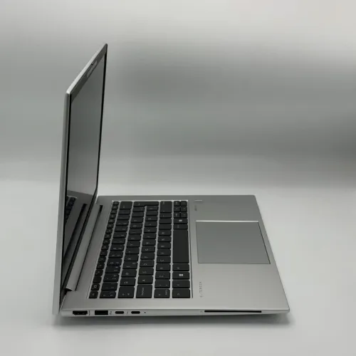 HP EliteBook 845 G11 / Ryzen 7 Pro 8840U / 16Go DDR5 / 256Go SSD / 14 FHD+