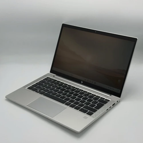 HP EliteBook 835 G8 / Ryzen 5 Pro 5650U / 16 Go DDR4 / 256 Go SSD / 13.3 FHD