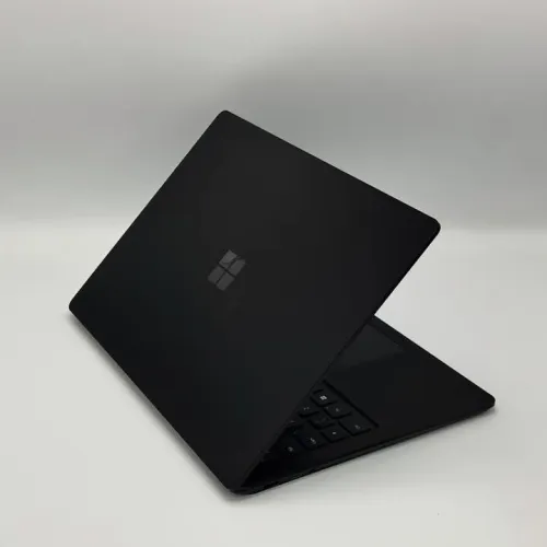 SURFACE LAPTOP 4 Tactile / 11th I7-1185G7 / 16Go DDR4X / 256SSD / 13.5 2.2K