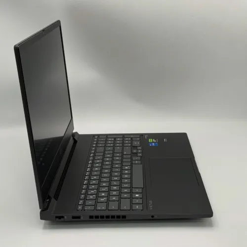 HP Victus 16 Gaming / i5-14450HX / RTX 4050 / 16 Go DDR5 / 144Hz
